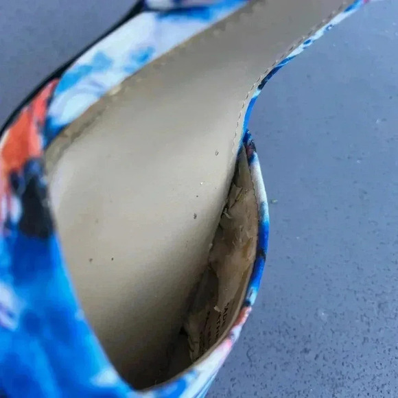 Saks Fifth Ave Felicity D'Orsay, 4-inch heel, Floral Print. EUC! - Picture 8 of 8